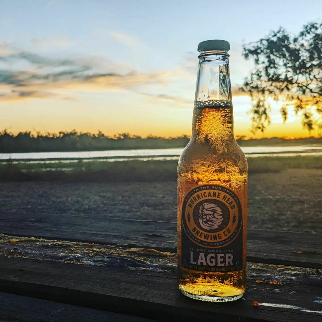MrSrMike's tweet photo. Beer the same colour as the sunset. Day for it 👌🍺🌄 @hurricaneheadbrewingco https://t.co/GXBHpGHWVT https://t.co/HMGXMWRqF7