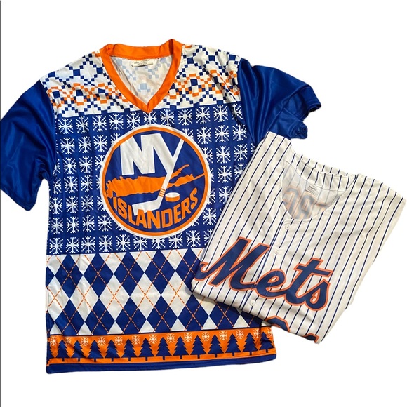 So good I had to share! Check out all the items I'm loving on @Poshmarkapp from @JasonMGray8 #poshmark<a href="/tag/fashion"class="tags"><span>#fashion</span></a><a href="/tag/shopmycloset"class="tags"><span>#shopmycloset</span></a><a href="/tag/style"class="tags"><span>#style</span></a><a href="/tag/guess"class="tags"><span>#guess</span></a><a href="/tag/bananarepublic"class="tags"><span>#bananarepublic</span></a>