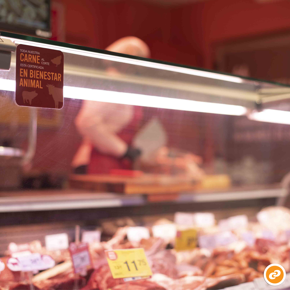 Consum's tweet photo. Y no sólo es que están cerquita es que además tienen todas las garantías, como los cítricos 100% @CValencianos o nuestra carne fresca 100% con certificado de bienestar animal. Sellos Welfare,
@interporc  @Provacuno y  @TerneraGallega 
#ResultadosConsum2021 https://t.co/o03XQJqcJw