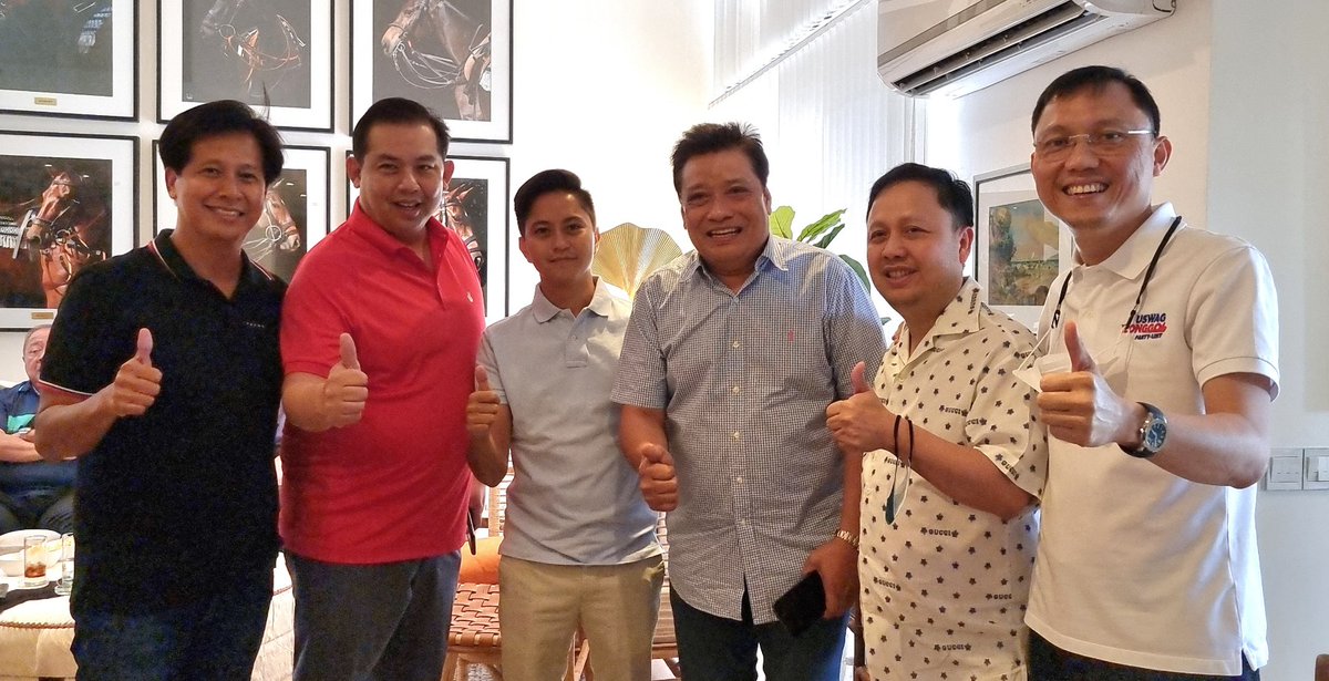 LOOK: Newly-elected Ilocos Rep. Sandro Marcos, together with other members of the House of Representatives, pays a courtesy visit to Majority Leader Martin Romualdez to throw his support behind NUP's bid to elect the Leyte Congressman as the next Speaker. | 📷: Lakas-CMD