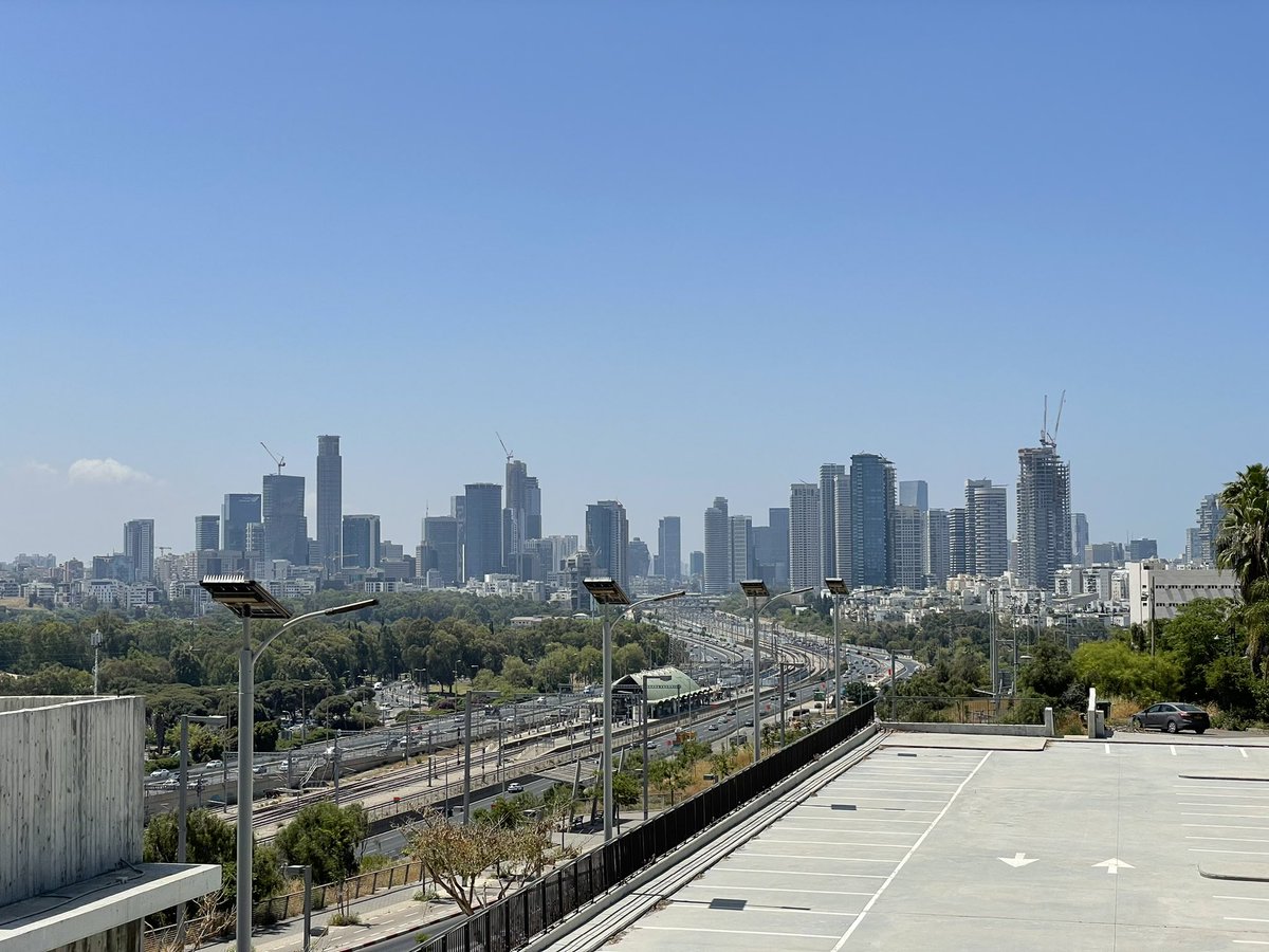 UAGurkan's tweet photo. Thank you @BenMaoz1 for hosting a friendly visit to your lab at @TelAvivUni. Amazing team doing interesting work in a lab with a beautiful view of Tel Aviv 🇮🇱! looking forward to working together. @cwru @CaseEngineer https://t.co/a3kqsb1nFp