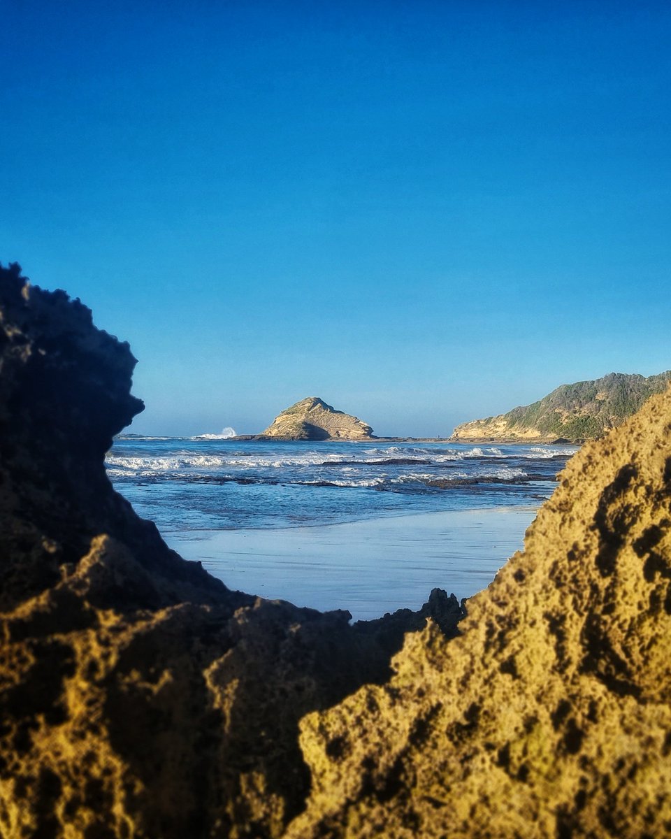 Explore Knysna tweet media