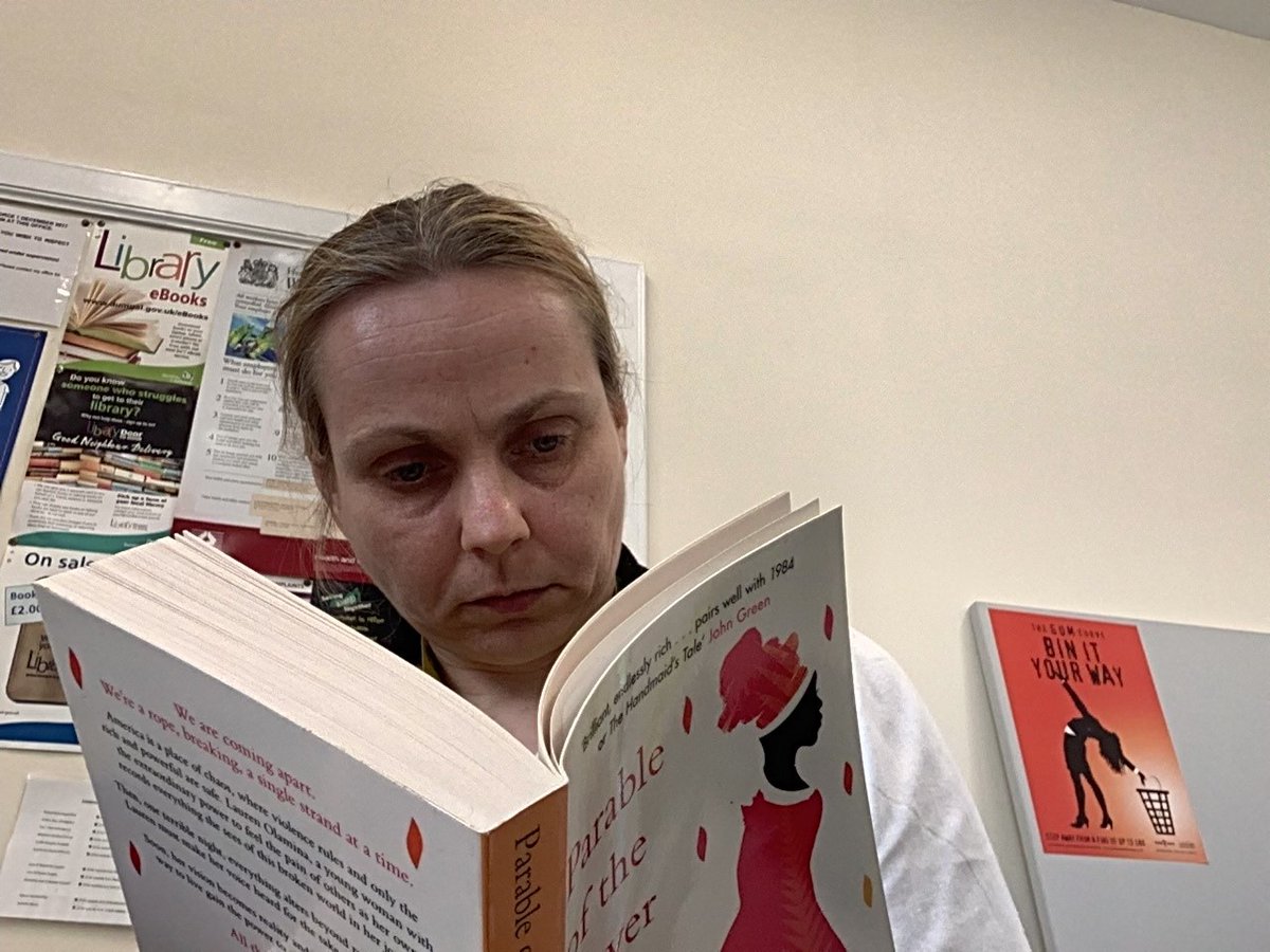 Here's a couple of member of staff taking advantage of being in a library to #keeptheheidandread yesterday! 
Jason is reading 'Here is Our Story', our very own memoir of the #pandemic by @writerkcampbell 
<a href="/TheStovies/">The Stove Network</a> <a href="/AtlasPandemica/">Atlas Pandemica</a>