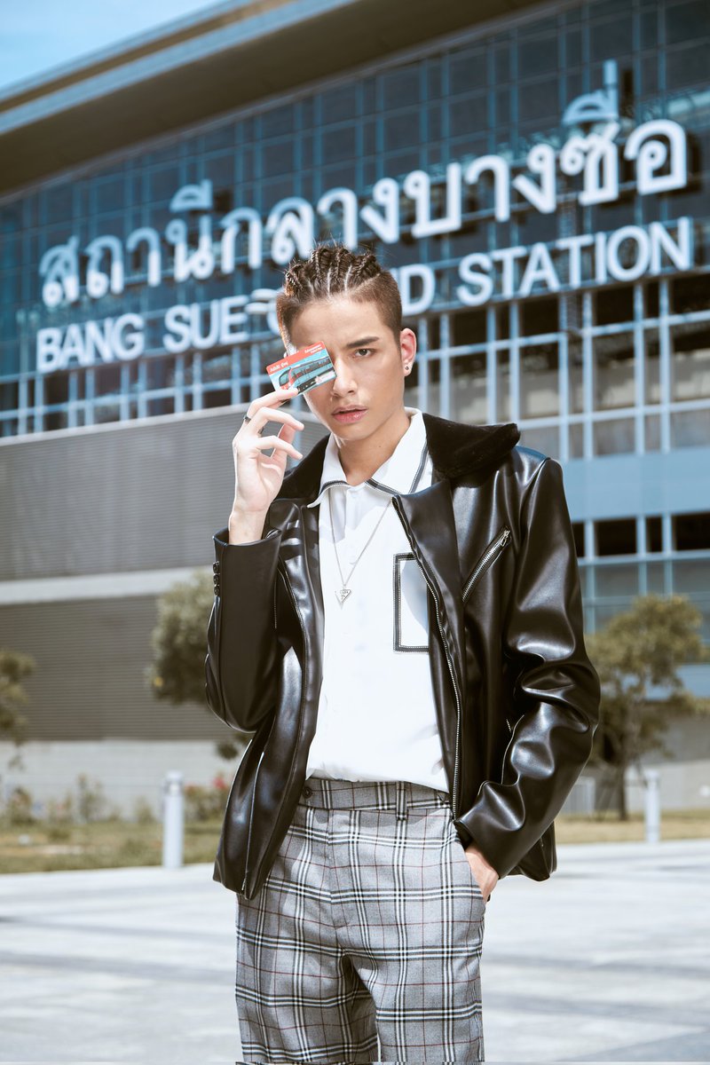 slap_monster's tweet photo. ใกล้เลิกงานแล้ว รีบซื้อบัตร หนีฝนตก รถติดกัน  ..คืนนี้เรามีนัดดู มาเฟียเดอะซีรีส์ เวลา 23.00 น. ที่ #GMM25 

รถไฟฟ้าสายสีแดง ยกระดับคุณภาพชีวิตชานเมือง

รายละเอียดเพิ่มเติม 
Call  Center 1690 
ตลอด 24 ชม. 
#รถไฟฟ้าสายสีแดง
#มาเฟียเดอะซีรีส์
#SLAPMONSTER https://t.co/ijNkUjzttT