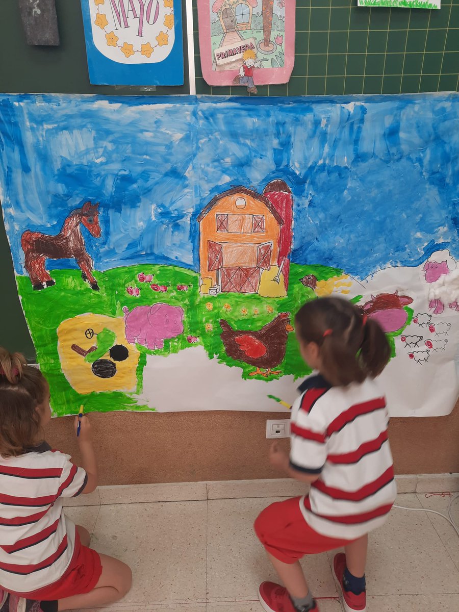 ColegiosElValle's tweet photo. Old macdonal had a farm🎵🖌️👩🌾
#ColegiosElValle #EducaciónInfantil #English #BilingualEducation #2INF #SCH #ElValle https://t.co/HJaSi34JXe