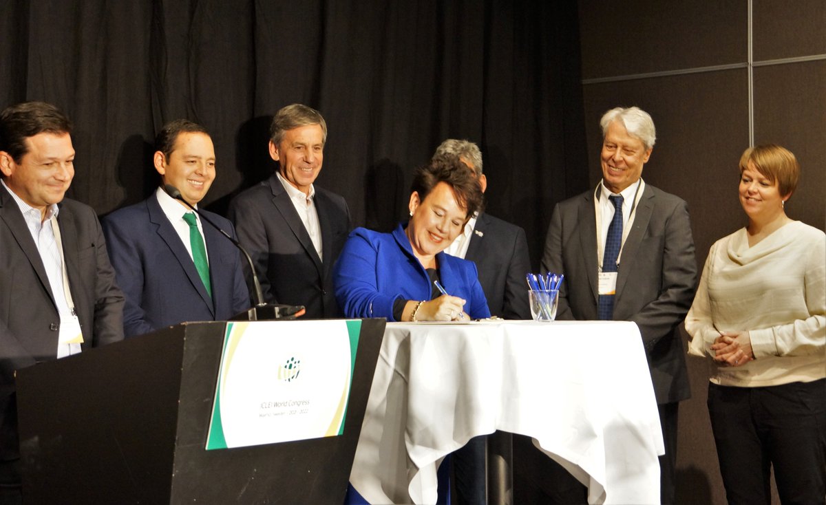 Launched at #ICLEIcongress: The Malmö Commitment - a promise to include all citizens at the heart of sustainability.

Early adopters: <a href="/malmostad/">Malmö stad</a> <a href="/GlasgowCC/">Glasgow City Council</a> <a href="/GemeenteUtrecht/">Gemeente Utrecht</a> <a href="/Prefeitura_POA/">Porto Alegre</a> <a href="/CiudadManizales/">Alcaldía de Manizales</a> <a href="/_SantaFeCapital/">Santa Fe Capital</a> <a href="/gobiernoyucatan/">Gobierno de Yucatan</a> <a href="/austintexasgov/">City of Austin</a>