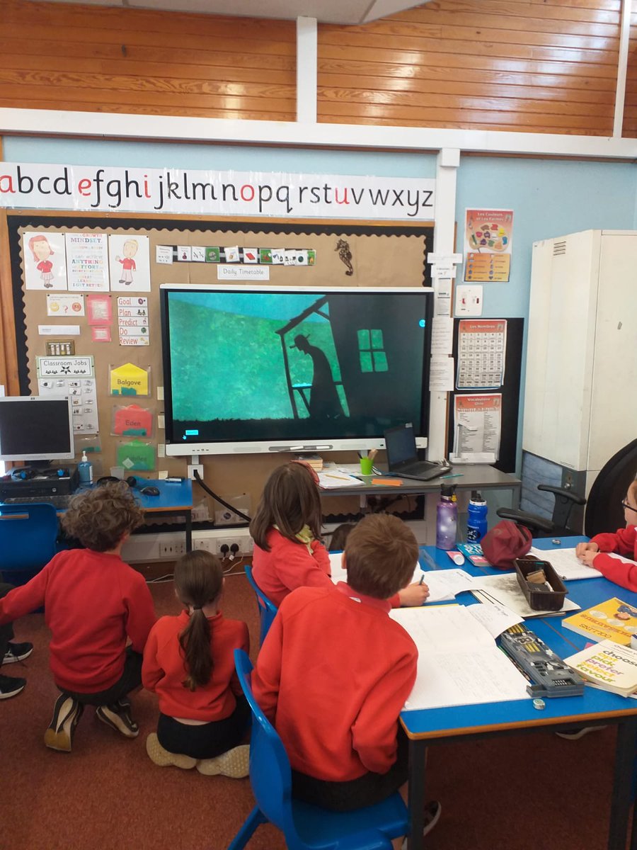 LawheadPS's tweet photo. P5-4 have been investigating what plants need and looking after Borage seedlings. They participated in #keeptheheidandread by retelling a story in the first person using the Windmill Farmer from the #literacyshed https://t.co/zr01idSVx4