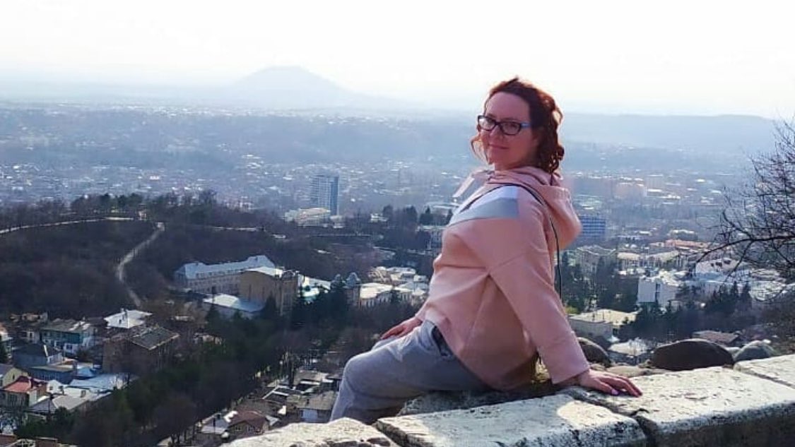 ☀️Есть люди - солнышки, яркие и жизнерадостные. С ними тепло и уютно, их улыбка согреет в любую погоду.☀️
Сегодня одно такое солнце отмечает день рождения!
Поздравляю, дорогая <a href="/Sobenela/">Мамбр</a> 😘 Будь! 💛