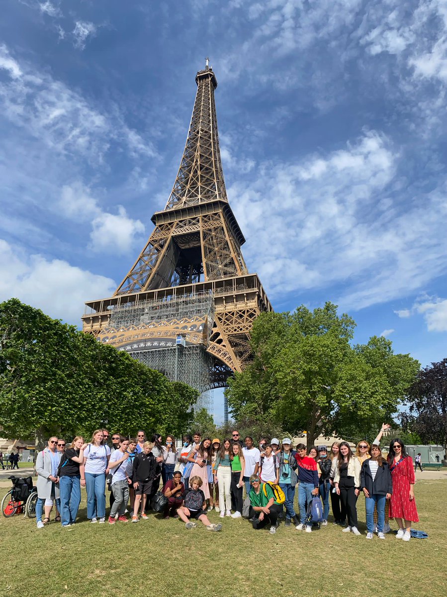 with_active's tweet image. Wonderful morning in Paris with @STeresaLeon @suonenjoen @PompidouPacy. @Erasmus_Project