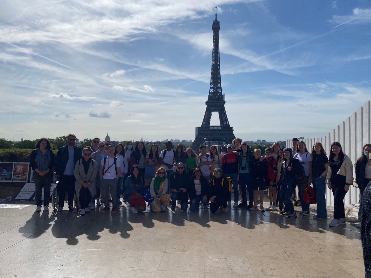 with_active's tweet image. Wonderful morning in Paris with @STeresaLeon @suonenjoen @PompidouPacy. @Erasmus_Project