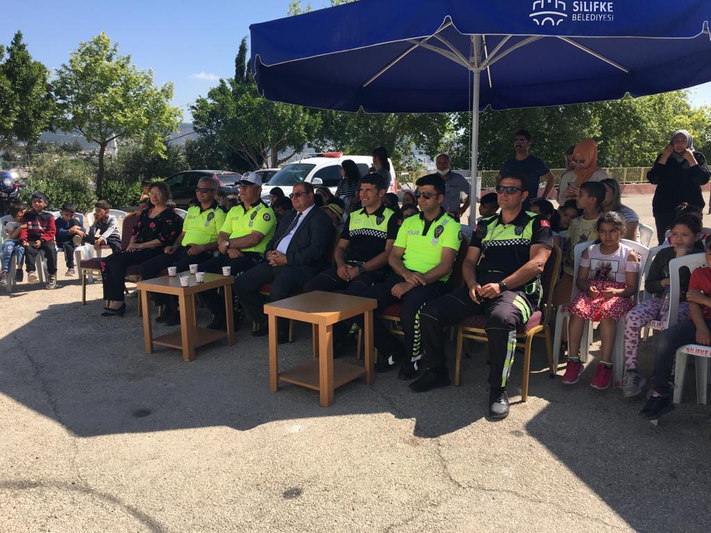 Trafik ve İlkyardım Haftası <a href="/SilifkeArGe/">Silifke Mem</a> <a href="/mustafa33sezgin/">Mustafa sezgin</a>