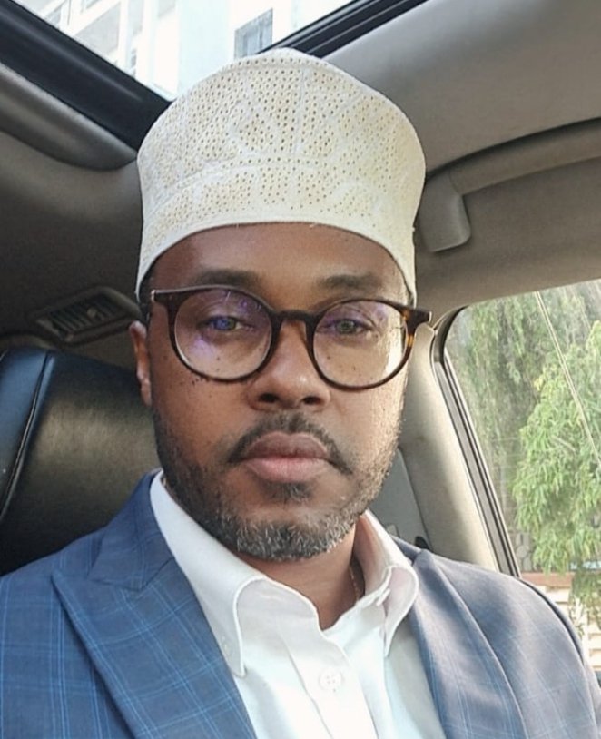 📍 IKULU, Zanzibar

🔹 Taarifa ya TEUZI

Rais wa Zanzibar Dkt Hussein Ali Mwinyi amemteua Ndugu Raqey Mohamed,Kuwa Naibu Mkurugenzi wa Mawasiliano ya Rais,IKULU Zanzibar