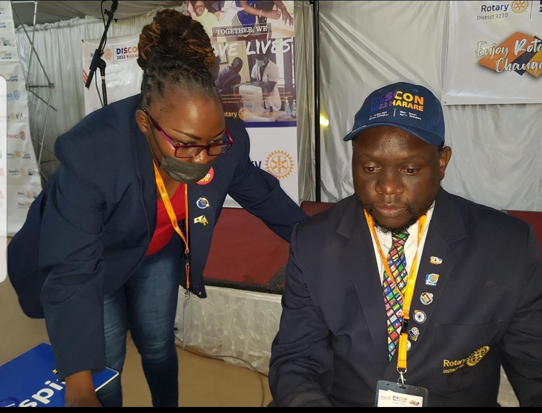 DisconHarare22's tweet photo. #D9210 #DISCON22 
Day 2 in pictures 
@rotary https://t.co/6GQqaQFjDT