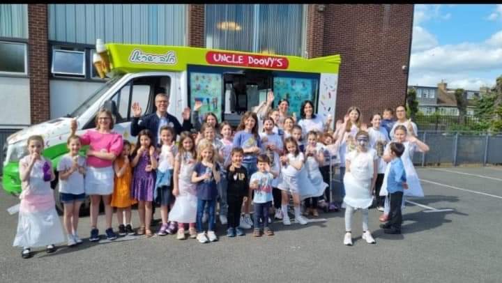 Yitzchak Schochet tweet media