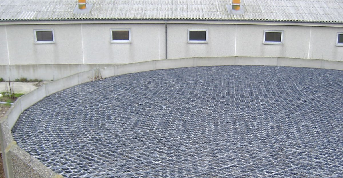 HexaCover's tweet photo. https://t.co/TDy0gw1mtz

#hexacover #sverige #slurry #luktutsläpp #lukt #emission #lantbruk https://t.co/hfdXsyivGJ