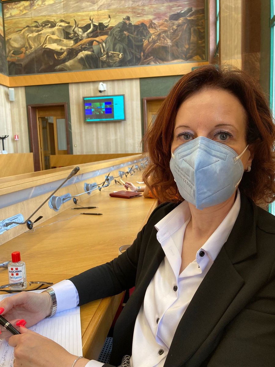 Cisl_Lazio's tweet photo. Convocazione Regione Lazio seduta straordinaria del Tavolo salute e sicurezza sul lavoro presso la Prefettura di #Latina, sala Cambellotti.
Rimettiamo al centro la #sicurezza 
Partecipa la Segretaria Regionale Maria Veltri https://t.co/CvBihipVcO