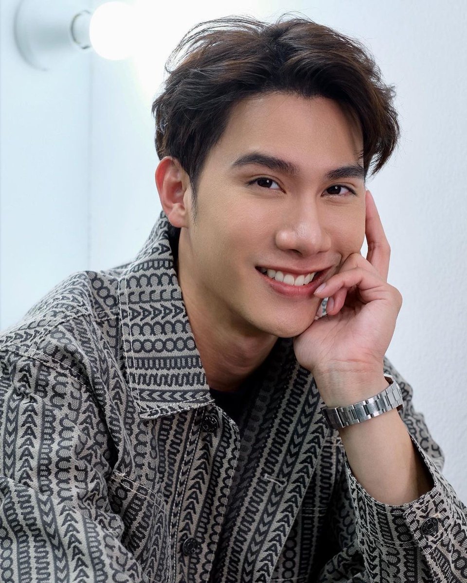 favaloro_maria's tweet photo. I love you! ❤️
Stunning ! 😯😍
#Tul_Pakorn
#hamemakeup https://t.co/CzV5Wbr84U