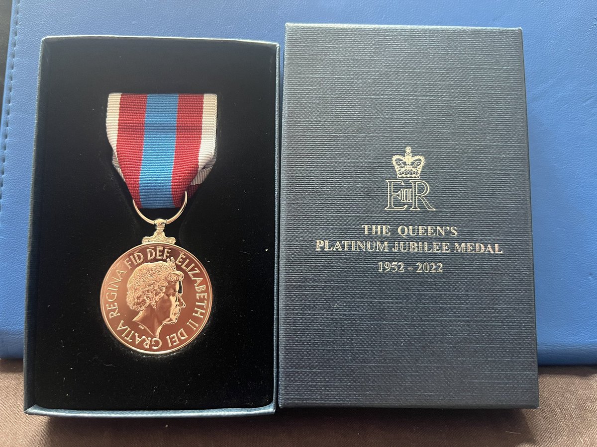 SC_40502's tweet photo. Proud to receive my Queens Jubilee Medal and be a part of GMP @gmpolice @GMPAltrincham @GMPSpecials https://t.co/FZqYqPjg5j