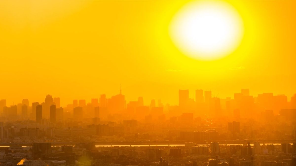 GlobalLocalLGIU's tweet image. Each week, our #GlobalLocal newsletter highlights innovative local solutions to pressing global issues. This week, we explored #extremeheat, looking at effective emergency and long-term #mitigation strategies 🔆 You can read the edition here ➡️ ow.ly/FCWR50J66KN