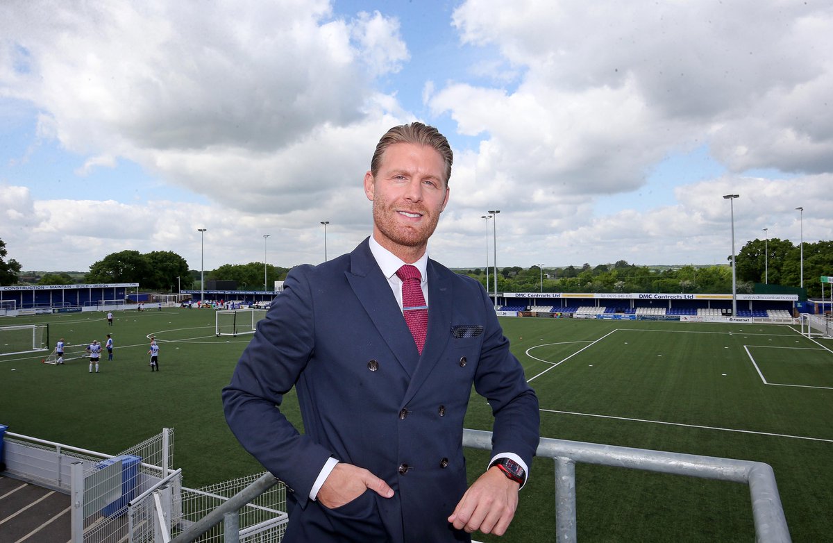 BTFC_HUB's tweet photo. We were pleased to welcome ex @BTFC captain Rob Davies to New Lodge this morning in preparation for next Tuesday's @etaguk Charity Football Day which we are hosting. Rob, Etag's Commercial Manager UK are raising funds for @LighthouseClub_ #BTFC #EtagUK #LighthouseClub https://t.co/aqEFFJqapX