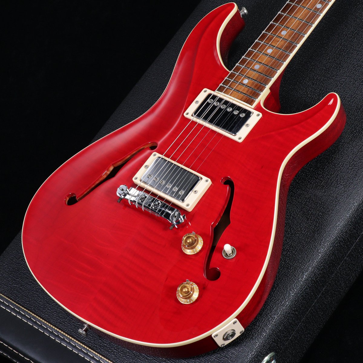 1484shibuya's tweet photo. 【#中古入荷速報】2005年製 #GIFFIN / Standard 6 Hollowbody 入荷!!
元ギブソン・カスタムショップのチーフマスタービルダーで過去にはエリッククラプトンやジミーペイジのギターを手掛けた事もある超一流ビルダー ロジャー・ギフィンが1997年に設立したGiffin Guitars。
https://t.co/bILOalfD80 https://t.co/FcocGgqHev