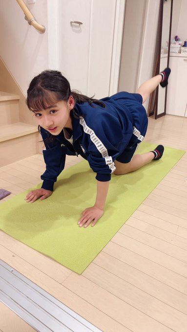 Twitterのコスプレ画像31