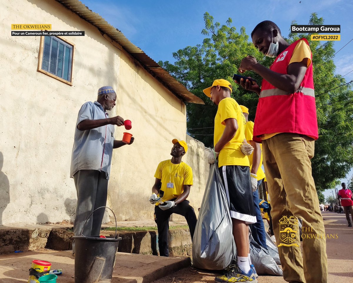 theokwelians's tweet photo. Après avoir parcouru un itinéraire long de 4 kilomètres, nous avons débarrassé les rues de la ville de Garoua de plus de 100 kilogrammes de déchets plastiques .

Sensibilisons les communautés sur les dangers de la pollution plastique!

#BootcampGaroua 
#OFYCL2022 
#Cameroun https://t.co/GwhgRo3JN2