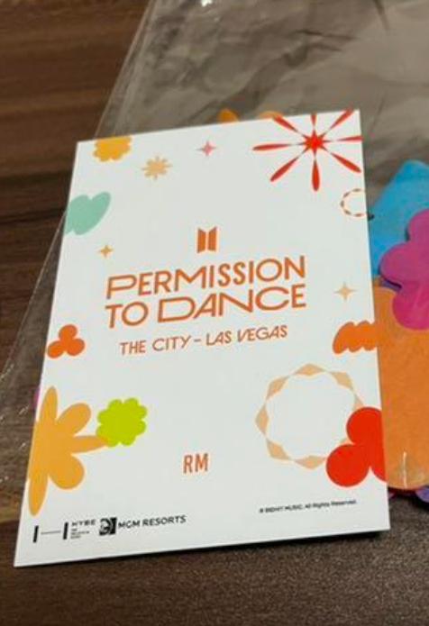 janeIIa_'s tweet photo. ˚✧₊ bts mgm hotel ptd las vegas room guest benefit pc

° rm
° 3000 | payo 
! with free confetti !

reply mine/dm me ♡
• mercari b8 | late may-early june eta

🏷 wts lfb bts pc ph ptd permission to dance the city lv las vegas mgm hotel namjoon rm https://t.co/mAyf0gX47Z
