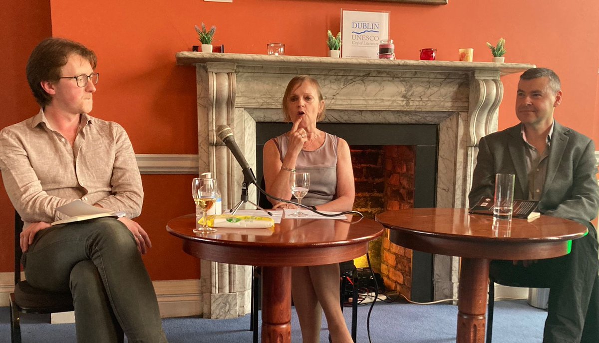 TurasPress's tweet photo. Super celebration of new books by @DarrenDonohue1 #SecretPoets & @diarmo1990 #NobleRot in @IrishWritersCtr last night. New & interesting format - discussion with writers, interspersed with reading. Thanks to all for coming and making the night so special. https://t.co/XbTY8Cd5Om