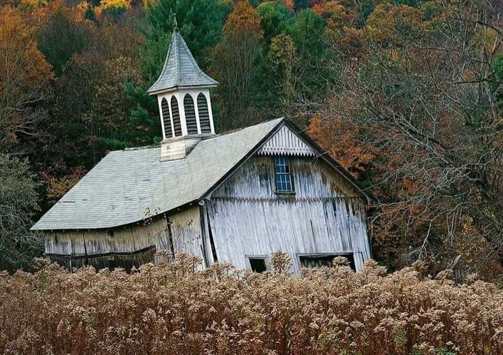 Fafilove99's tweet photo. π₯ Say Your Prayers.
#Church #naturetakesover #NaturePhotography #rustic #catskills #NewYork #abandoned #somberexplore #savethedecay #decayedplaces #hiddenplaces #urbexpeople #urbex https://t.co/xRaQdGyN97