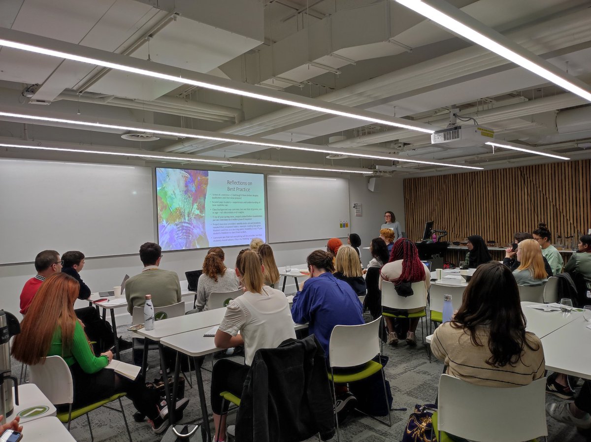 Great conversations ongoing at the "Class, culture &amp; conflict: a view from within" workshop by Dr Carli Rowell from University of Sussex #UCLChangeMakers #CANconference2022 <a href="/CANagogy/">Change Agent Network</a>