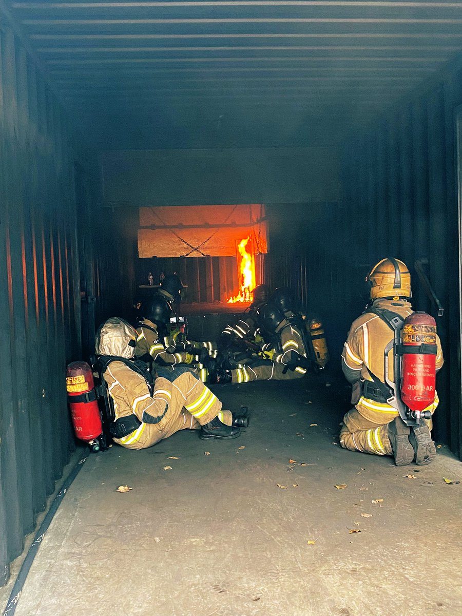 Plumbley11's tweet photo. Demo burn today for Red squad of T1/22 🔥 learning about fire development and seeing the practical side of fire science. Always great seeing our passionate @HIWFRS_LandD trainers do their thing 🔥 #BAteam #Fire #Decon #FireScience https://t.co/qVgDCMZl9T