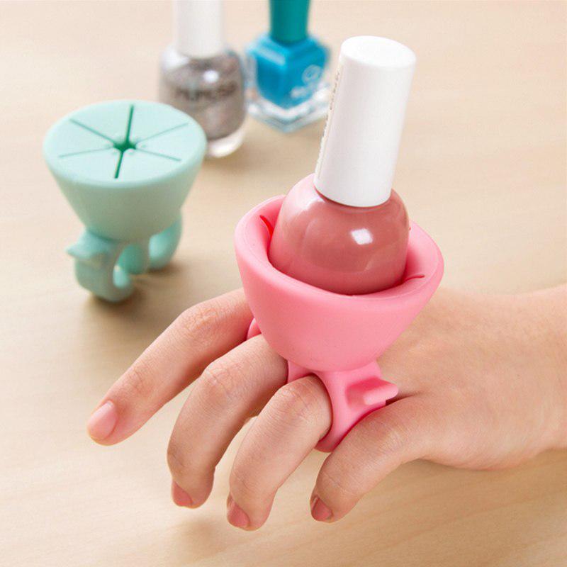 BrieIY's tweet photo. @SuperRaeDizzle When I'm crafting with Vinyl, I use this big bench scraper from the kitchen section at Dollar Tree to burnish my designs.

I also use one those nail polish holder rings to weed designs and keep tiny pieces of vinyl out of my way! https://t.co/eAwM2cLfQh