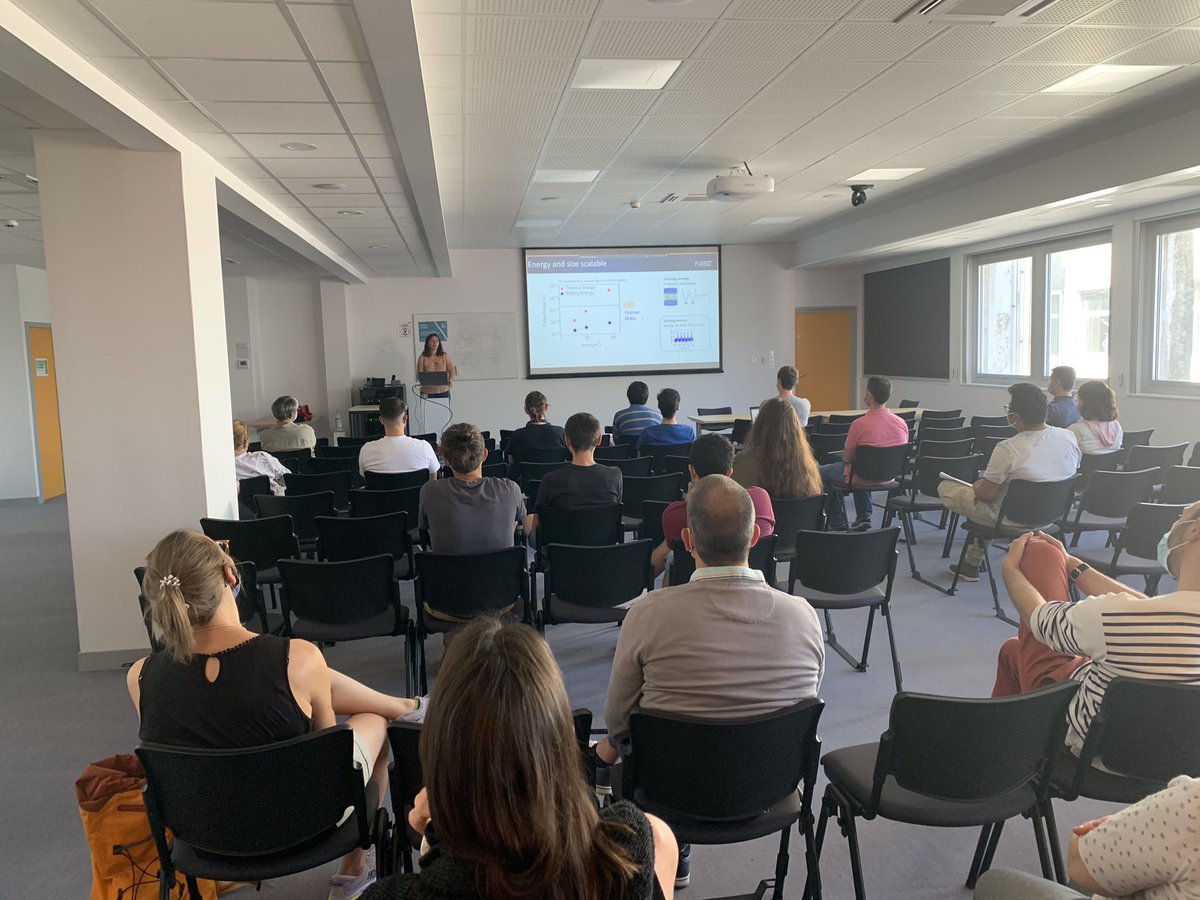 SPINTEC_Lab's tweet photo. Emilie Jué from @NIST gave yesterday an invited talk at @SPINTEC_Lab on hybrid magnetic-superconducting device as artificial synapse in neuromorphic circuits #spintronics #superconductors #ArtificialIntelligence @IRIG_Grenoble @INP_CNRS @INSIS_CNRS @CEA_Research @UGrenobleAlpes https://t.co/WSDt3uujp7