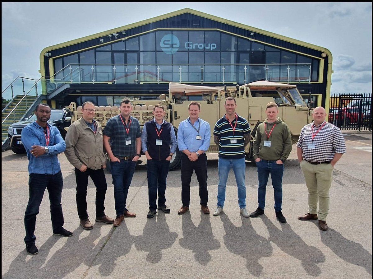 armycmc's tweet photo. Last week students of Combat Wing visited part of the SC Group Supacat in Honiton to build on their knowledge of the AFV Jackal/Coyote family platform.
#army #training #development #vehicles #SCgroup #supacat #armcen #bovington #lulworth #warminster #shootmovecommunicate https://t.co/KYUfGPRlxB