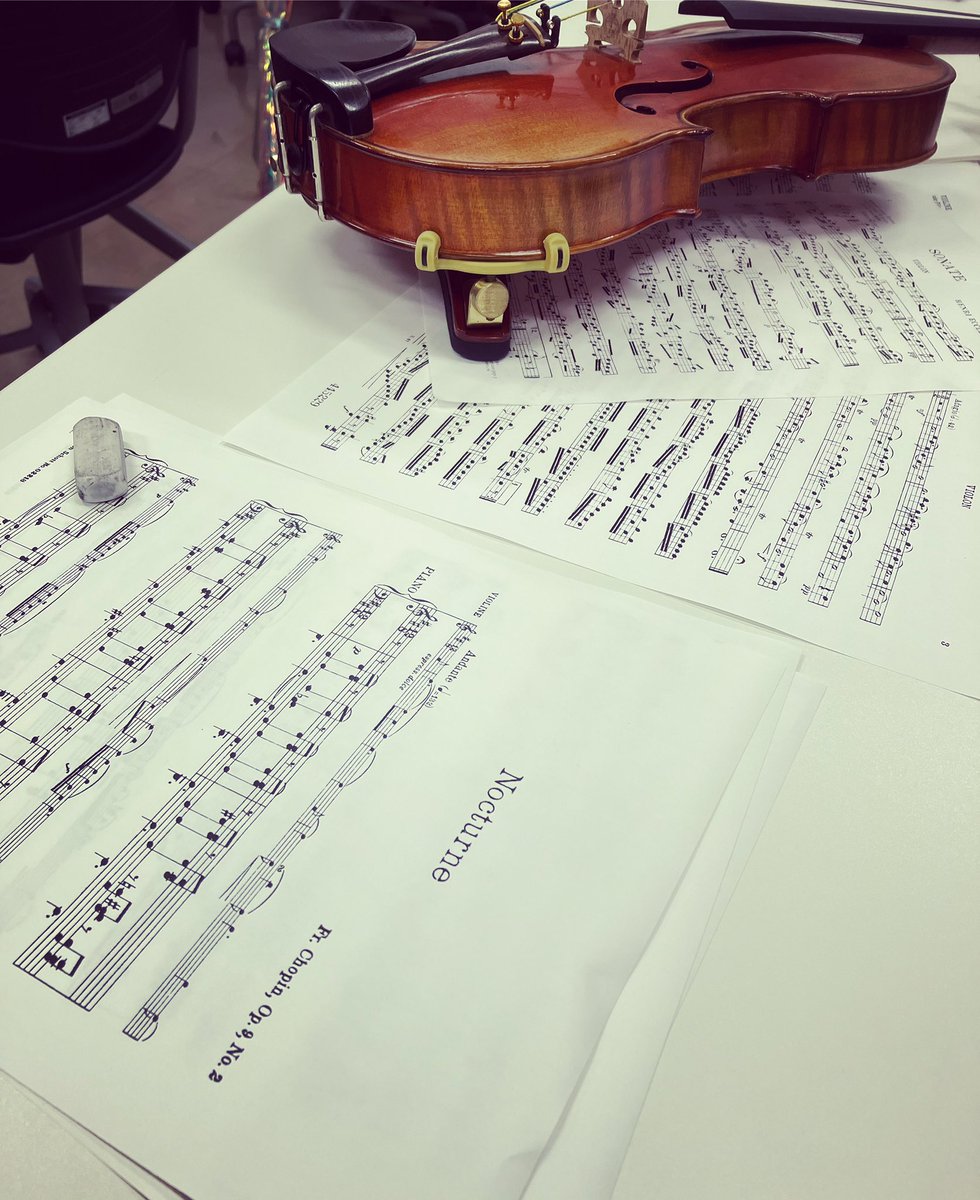 武蔵大学管弦楽団です！梅雨入りを予感させる空模様ですが、皆さんはいかがお過ごしですか？私たちは今日も頑張っております！気になった方はぜひdmしてみてください♪