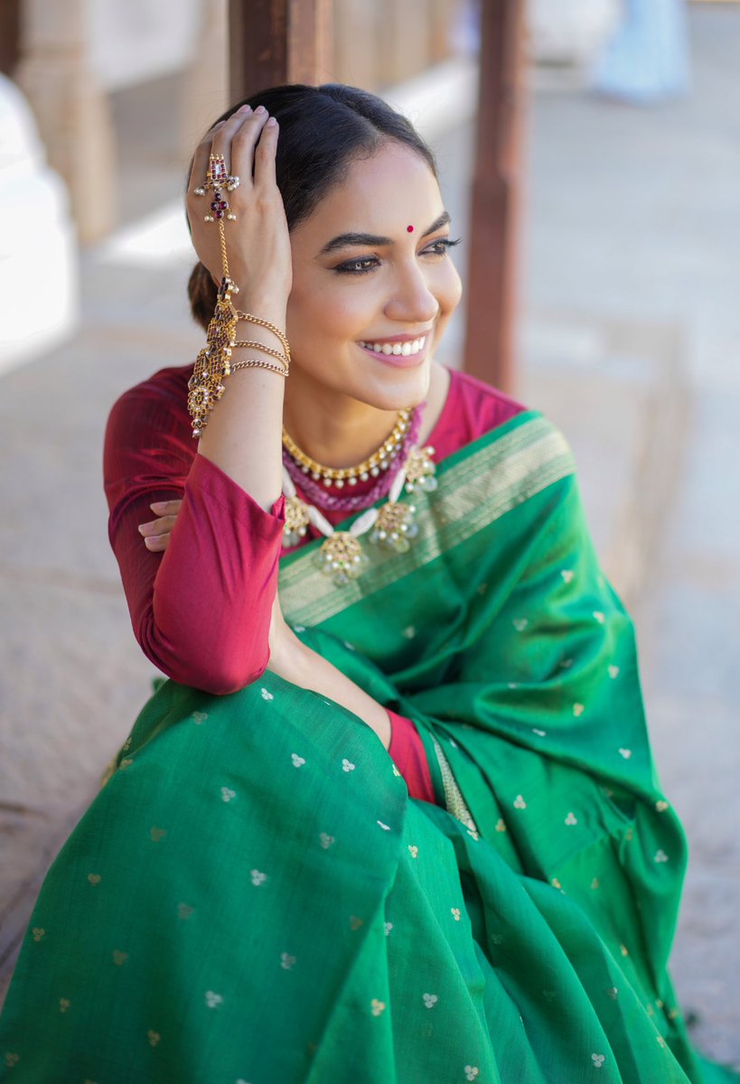 TeluguShowTime's tweet photo. #RituVarma ❤️💚 https://t.co/Wa0Un6aPtF