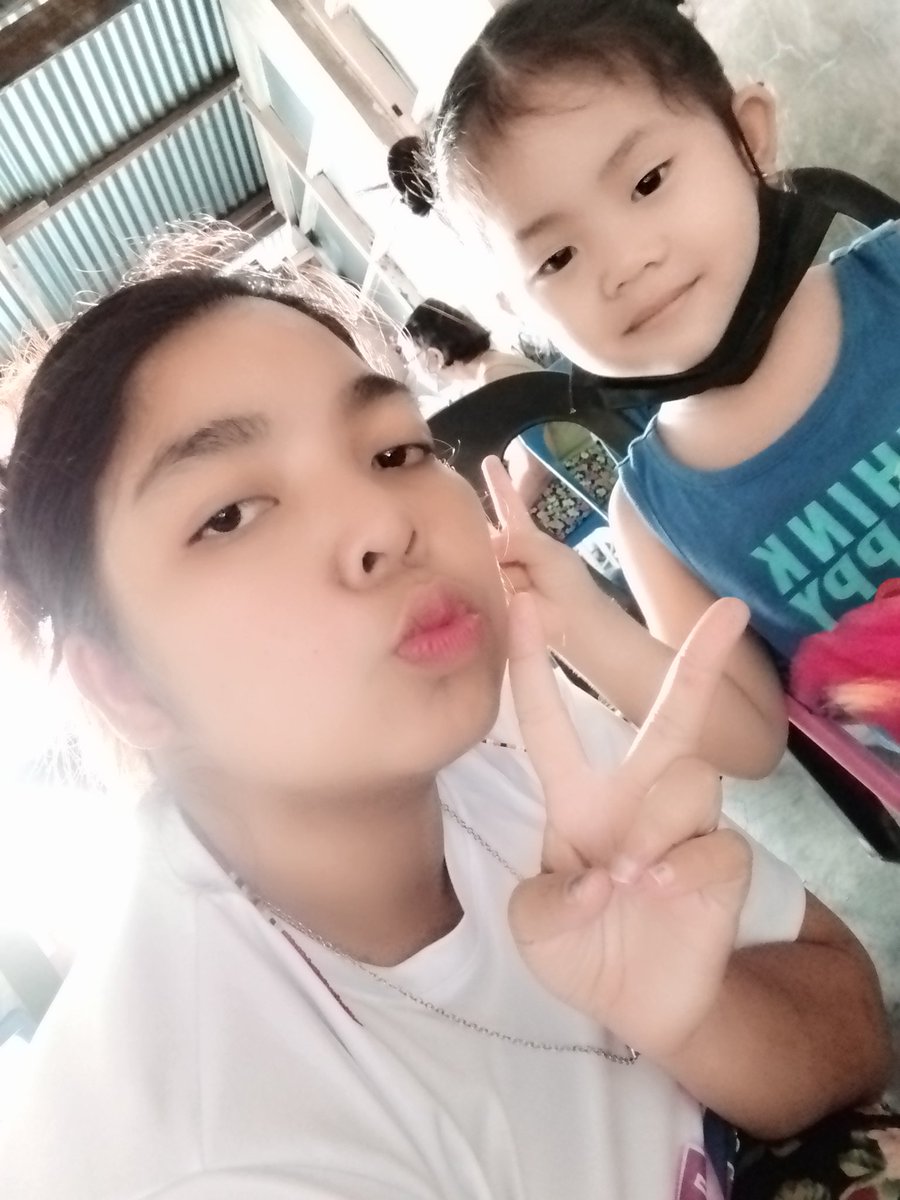 KatreenaMae's tweet photo. Pic w/ my lil couzzzzz 🤗💜 https://t.co/k7Xp9RGLgR