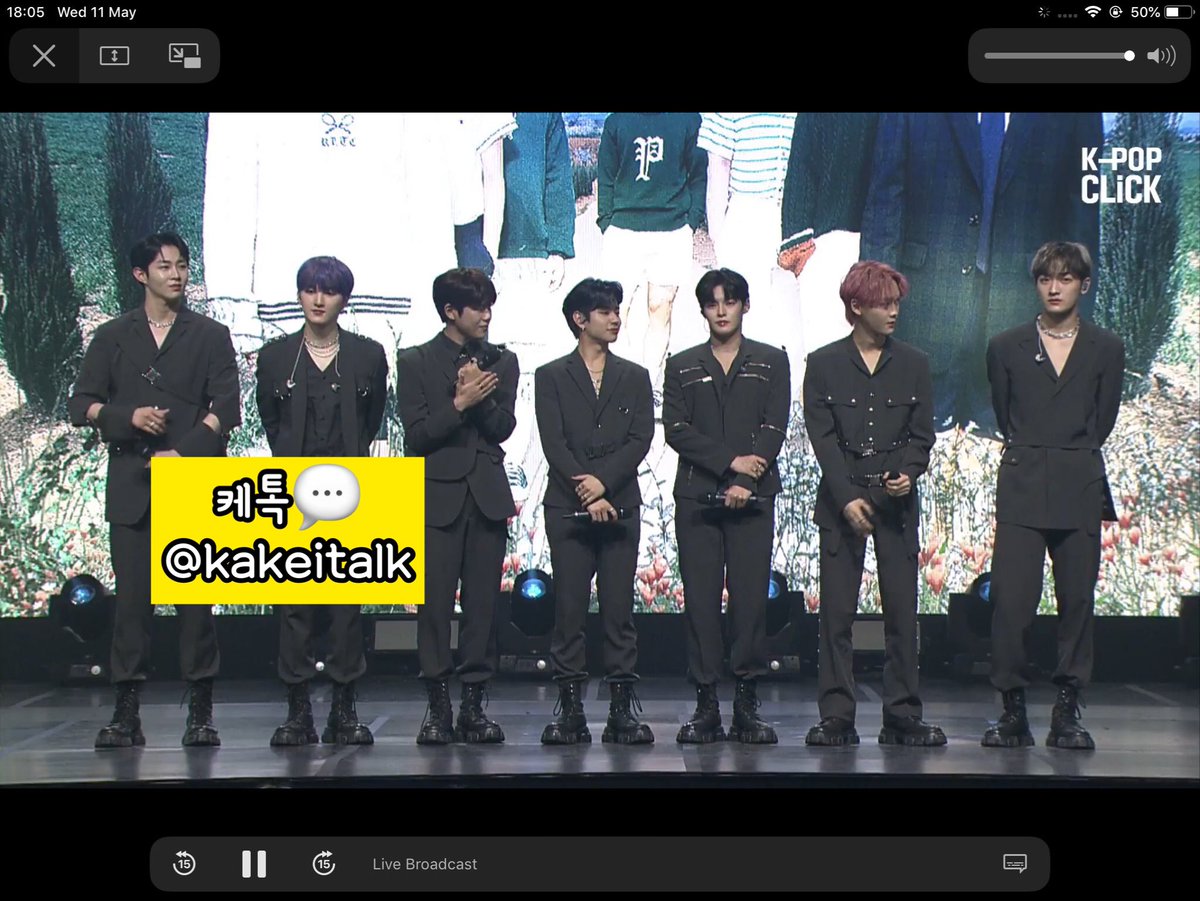 kakeitalk's tweet photo. 8개월 동안 많이 기다렸는데 근데 컴백 쇼케이스를 보고 확실히 @RAIN_Ciipher 기다리는거 가치다 💛 싸이퍼~ 이번 활동도 재밌게 합시다아앙~

#KPOPCLICK #케이팝클릭 #RAINCOMPANY #레인컴파니 #싸이퍼 #giniground #지니그라운드 #worldkpopcenter #월드케이팝센터 #THECODE_SHOWCASE_EVENT https://t.co/Ztm6nljsCL