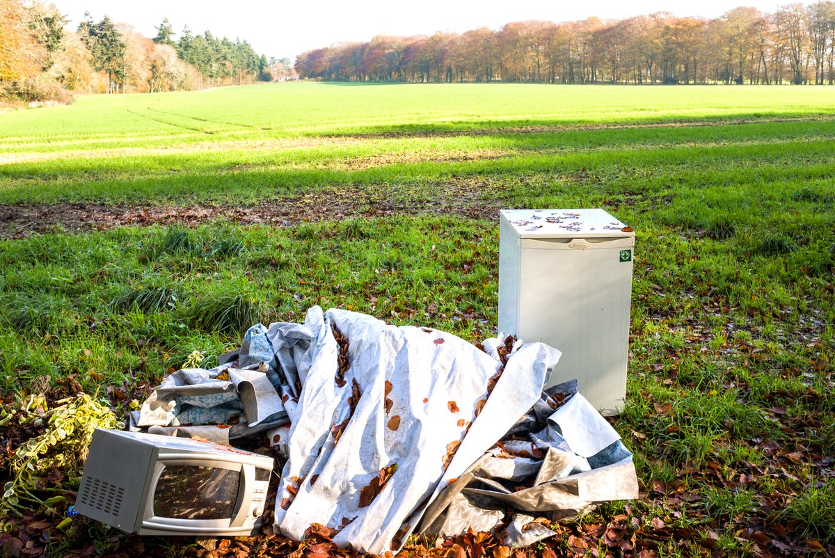 PatKennyNT's tweet photo. What more can be done to combat the scourge of illegal dumping? We’ll discuss with @Toibin1 #patkenny https://t.co/0hbQ5t2Rl7