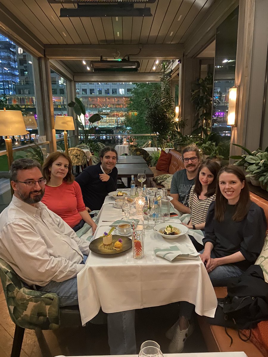 Last night CRL dinner at ISMRM celebrating great presentations <a href="/SimonWarfield/">Simon Warfield</a> <a href="/OnurAfacanMRI/">Onur Afacan</a> <a href="/quinlabharvard/">quinlab</a> <a href="/boschildrensrad/">Boston Children's Radiology</a> #ISMRM2022 #ISMRM22 #ismrm_esmrmb