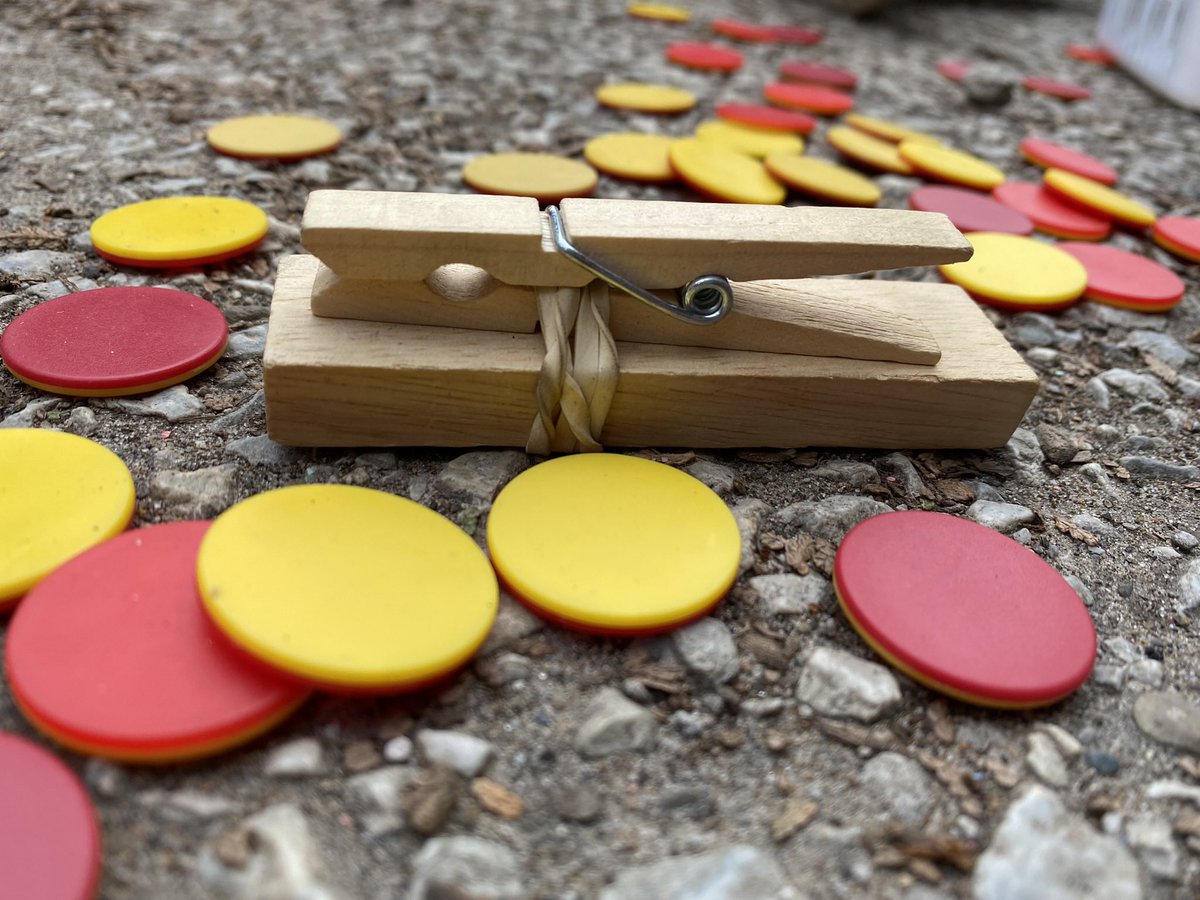 Easy wooden catapults - clothespin secured to a block with an elastic - great for encouraging fine motor skills and perseverance in fun #math games!

#onted #education #earlyed #edutwitter #Kinder #Kindergarten #teaching #literacy #learning