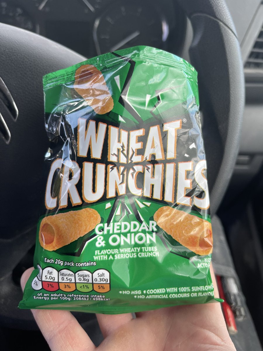 yeti666's tweet photo. @KPSnacks why do companies take the piss https://t.co/0jZAUxk2H1