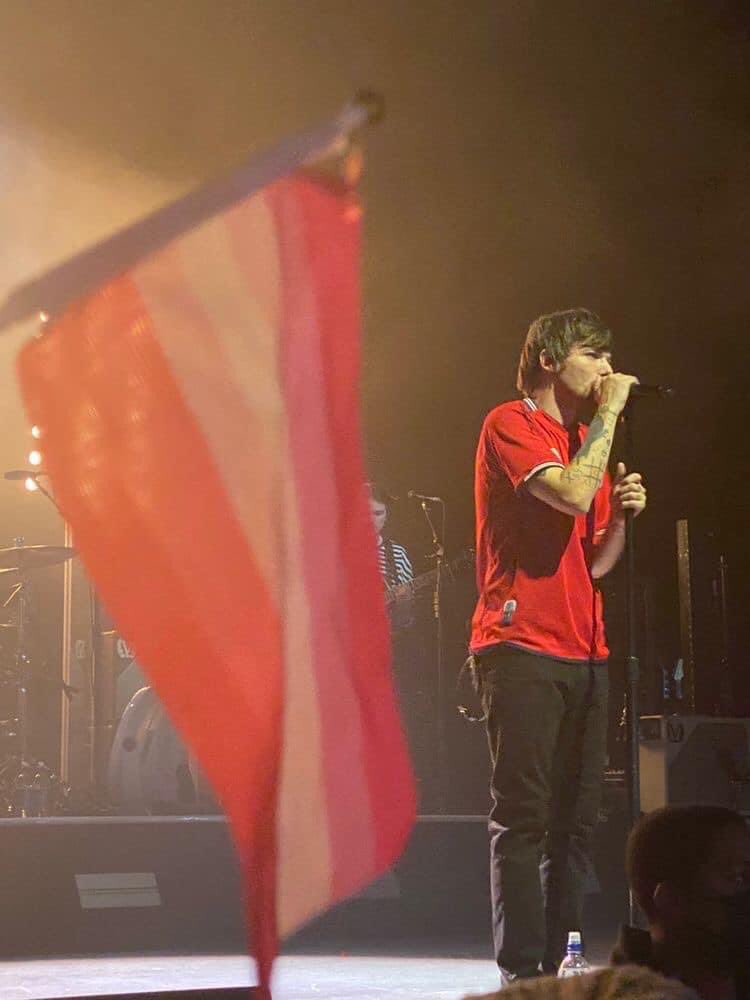 ؘ (@louiswtlvrr) on Twitter photo 