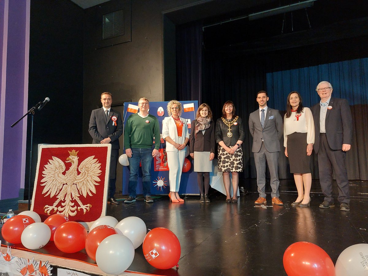PLinManchester's tweet photo. #PHD2022 in Darlington was held under the aegis of histories relating to3⃣🇵🇱Generals: #Sosab, #Maczek, #Anders.
🌐Multiverse of interesting facts from🇵🇱history, most engaging workshops, and last but not least unique exhibition of artwork done but🇵🇱🇬🇧pupils. https://t.co/vPP694FqYo