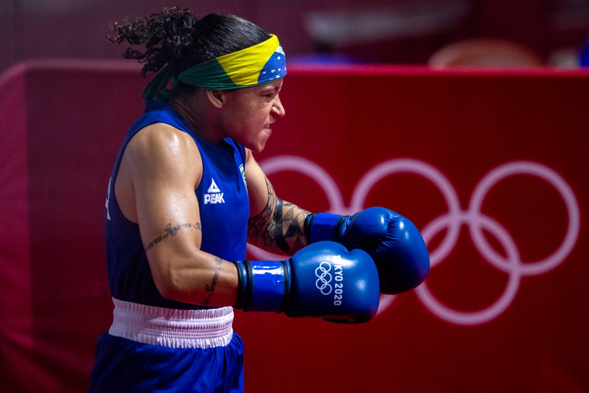 nsports's tweet photo. Começou o segundo dia de transmissões do Mundial de Boxe 🥊

E hoje tem a medalhista olímpica, Beatriz Ferreira no ringue! 

Vem torcer com a gente: https://t.co/CBVAnhiJZ6 🇧🇷 https://t.co/l5zmhRNJl9