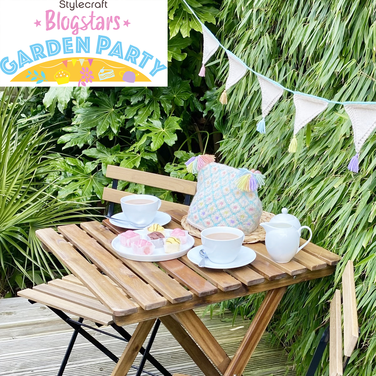 StylecraftYarn's tweet photo. For today's Blogstar Garden Party pattern,Julia March of @handknittedthings  has designed this beautiful stranded colourwork tea cosy with decorative tassels and some bonus bunting to decorate your garden.
Details at https://t.co/xZoruDRKJQ https://t.co/1IuIeMhux4