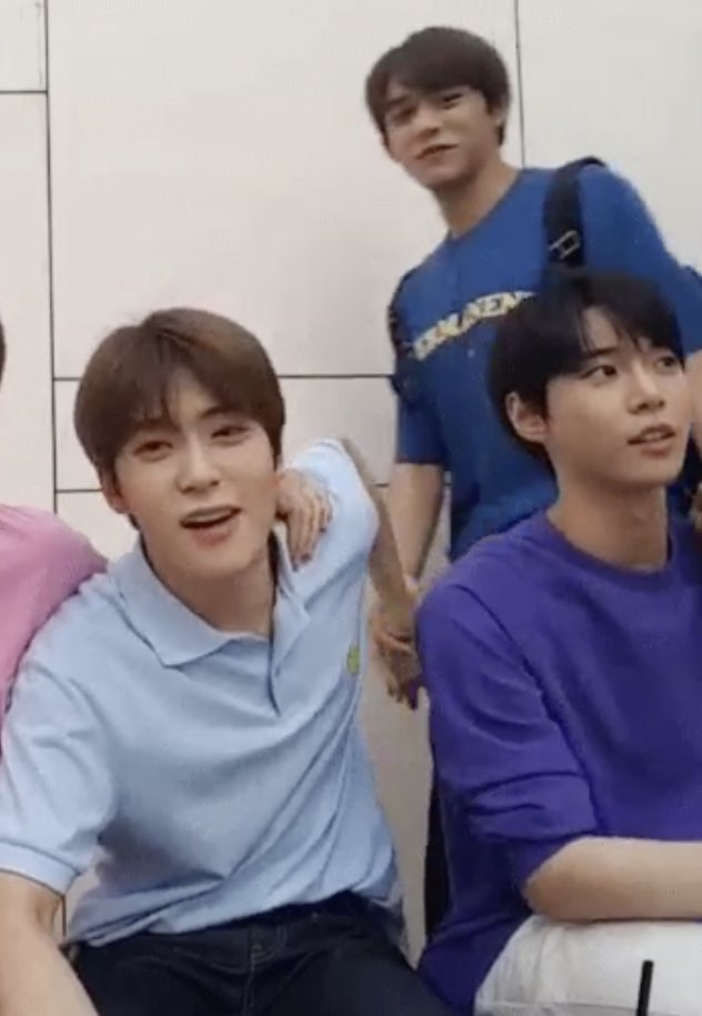 mbjxxx4Lc's tweet photo. แบบ ก็ดีนะ ก็แบบ อื้มมมม
#lujae https://t.co/z1P6fqt7eU