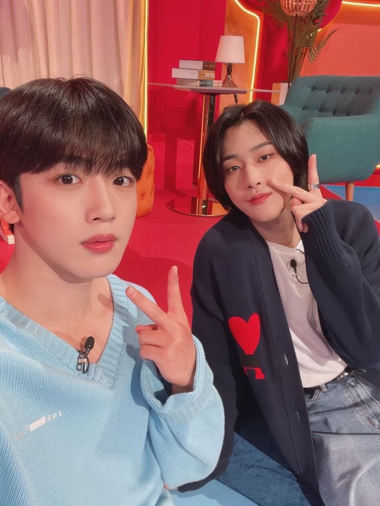 yonietokki's tweet photo. 🤍🤍🤍☁️☁️
#WEi #위아이 #RUi #루아이
#YOOYONGHA #KIMYOHAN https://t.co/KMEt7UpQNg