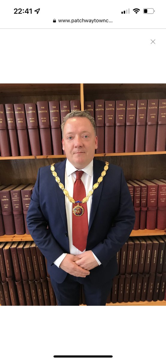 So proud of my good friend Cllr Dayley Lawrence becoming Mayor of Patchway and chair of Patchway Town Council for 2022/2023

An incredible honour⭐️

Dayley will continue to work extremely hard for the people of Patchway

#patchway #labour <a href="/UKLabour/">The Labour Party</a> <a href="/FaBSLabourParty/">FaBS Labour Party</a> <a href="/SWLabourParty/">Labour South West</a>